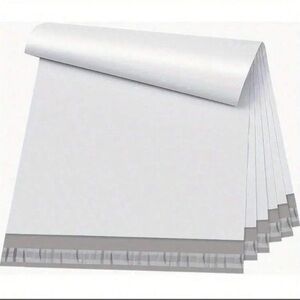 Poly mailers bundle Of 50 Units large 10” x 13” Material: PE (Polyethylene)